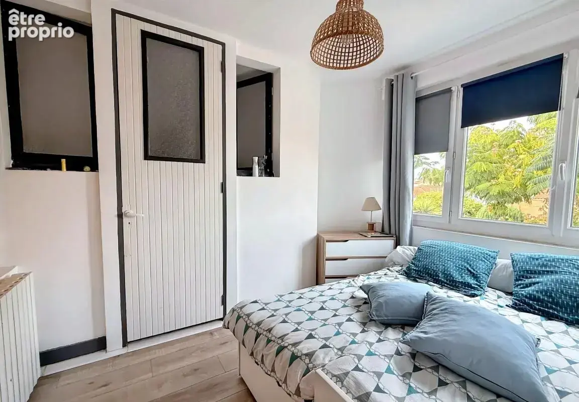 Les sables-d'olonne   saint-michel   t3 de 64 m2 avec balcon - photo 8