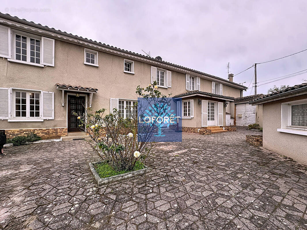 Maison à BRIGNAIS