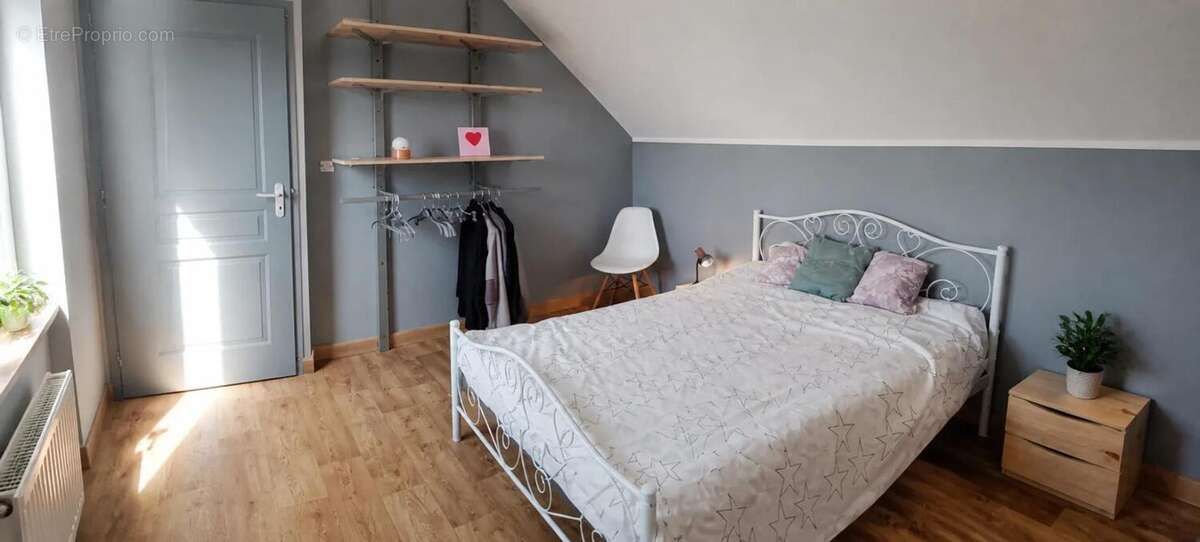 Maison familiale de 120 m² sur une parcelle de 800 m2 - photo 5