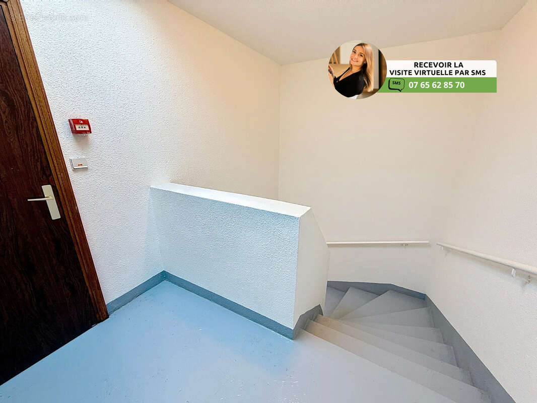 Appartement à SAINT-LAURENT-DU-VAR