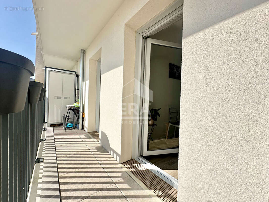 Appartement à SARTROUVILLE