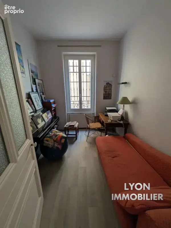 Appartement t3 - secteur montchat - photo 4