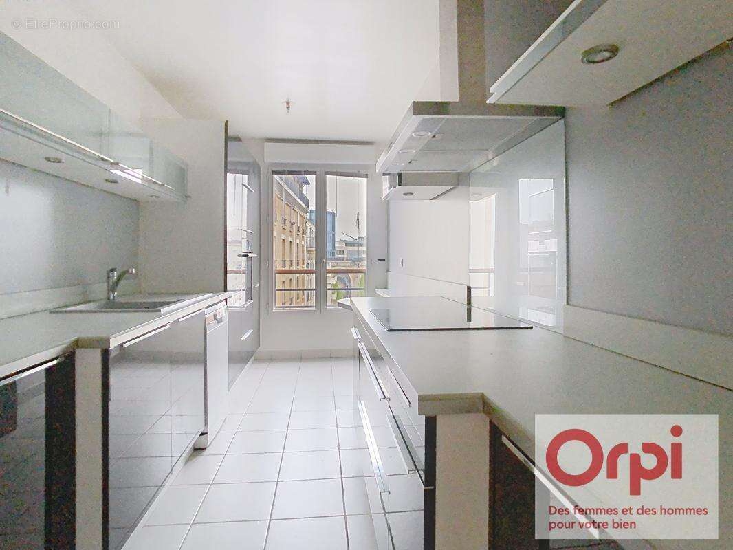 Appartement à ISSY-LES-MOULINEAUX