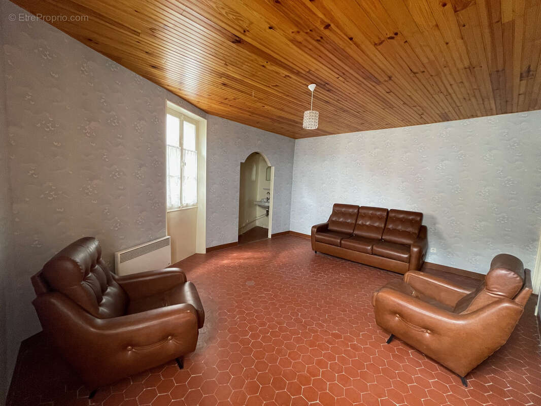 Maison à VILLENEUVE