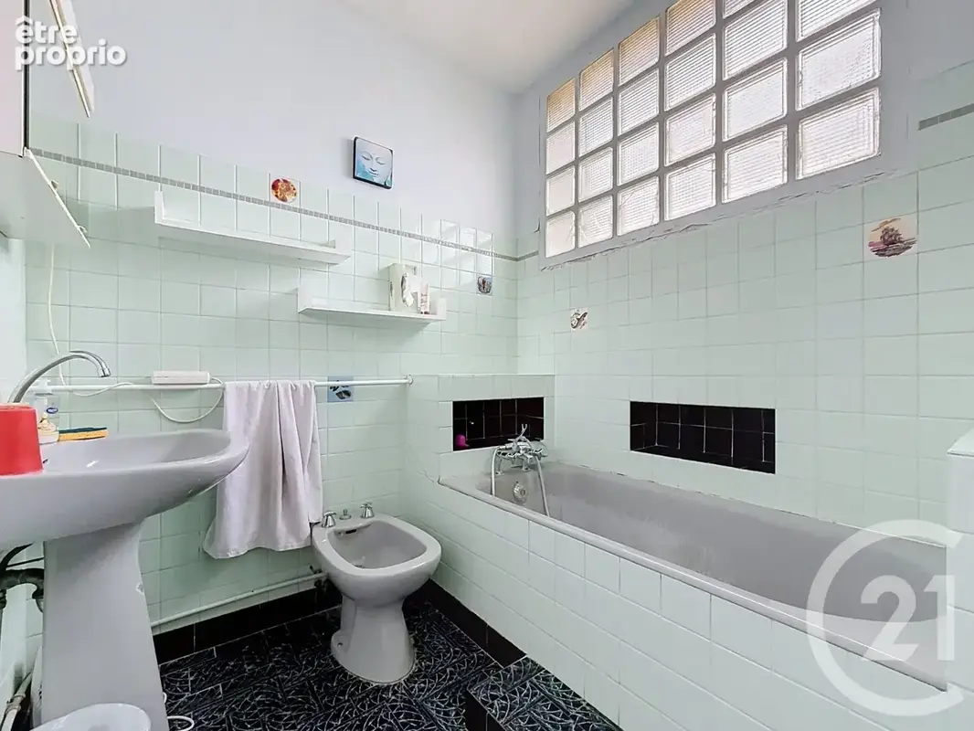 Maison 8 pièces 247 m² à vendre à Bannost-Villegagnon (77970) - photo 18