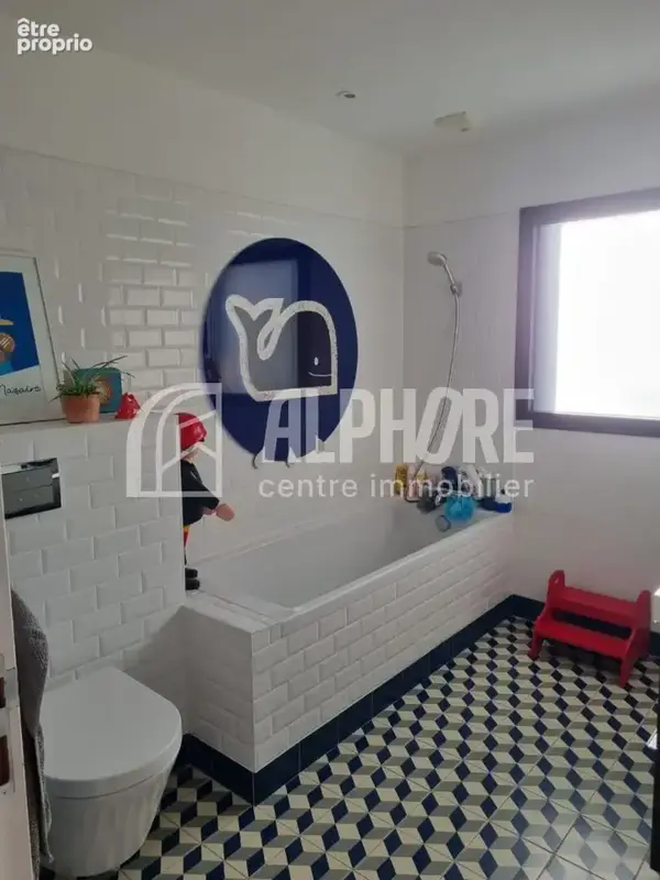 Maison contemporaine de 2017, 4 chambres , garage . - photo 6