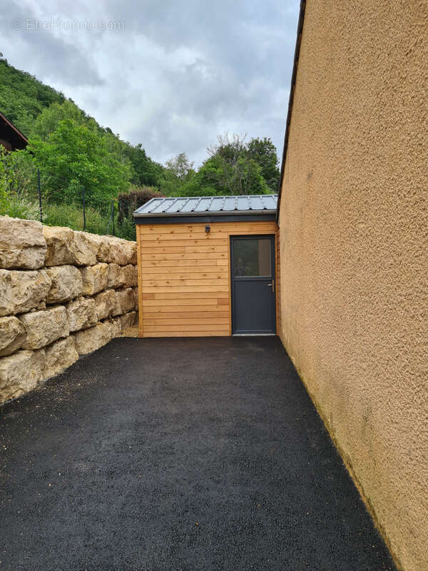 Maison à DIVONNE-LES-BAINS