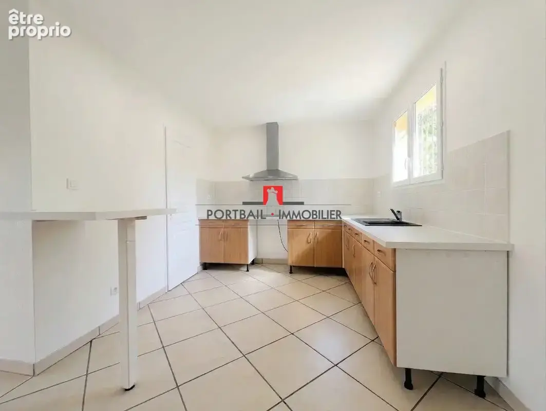 Maison 4 pièces 90 m² à vendre à Saint-Medard-De-Guizieres (33230) - photo 4