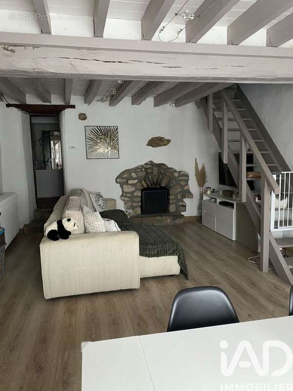 Maison 104 m² à Darvault  - photo 5