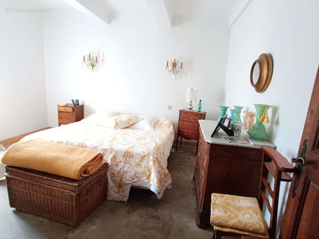 Maison à REILHANETTE