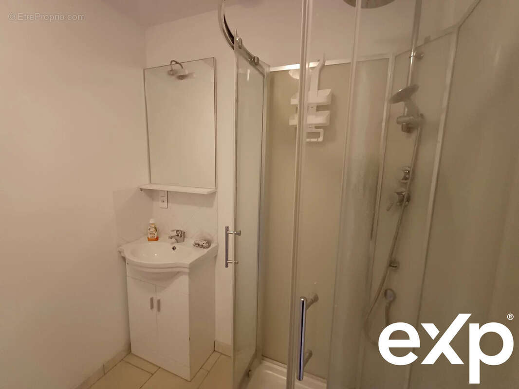 Maison à AISY-SUR-ARMANCON