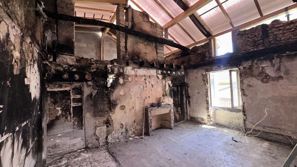 Tenement a renover - serre nerpol - photo 3