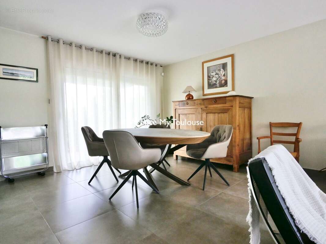 Maison à QUINT-FONSEGRIVES