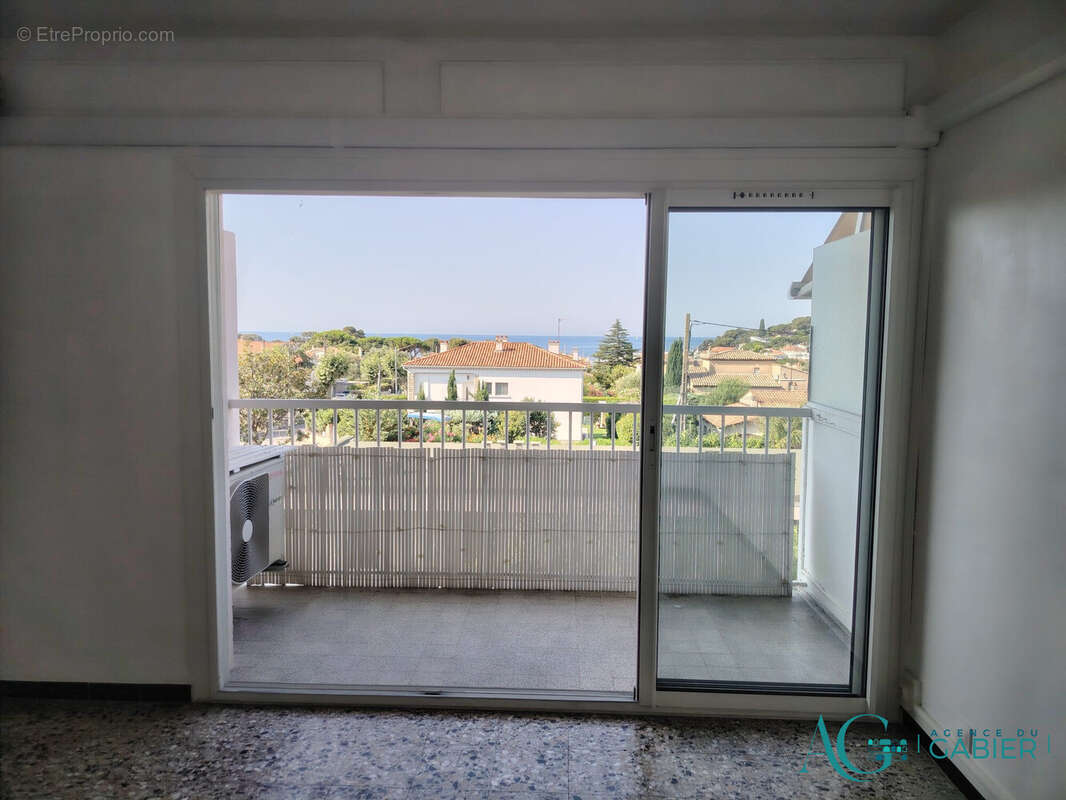 Appartement 50 m² à Carqueiranne  - photo 4