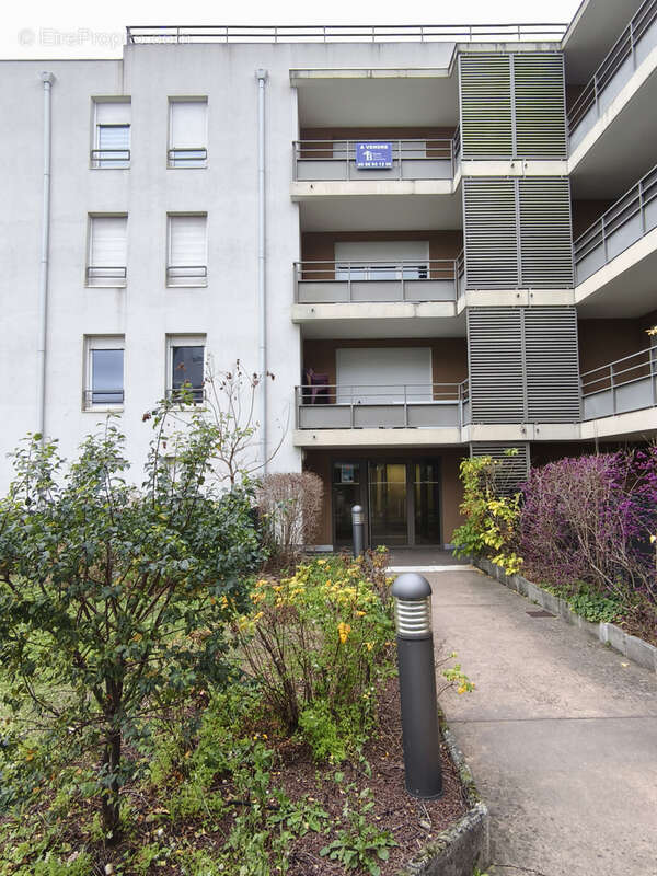 Appartement à SAINT-PRIEST