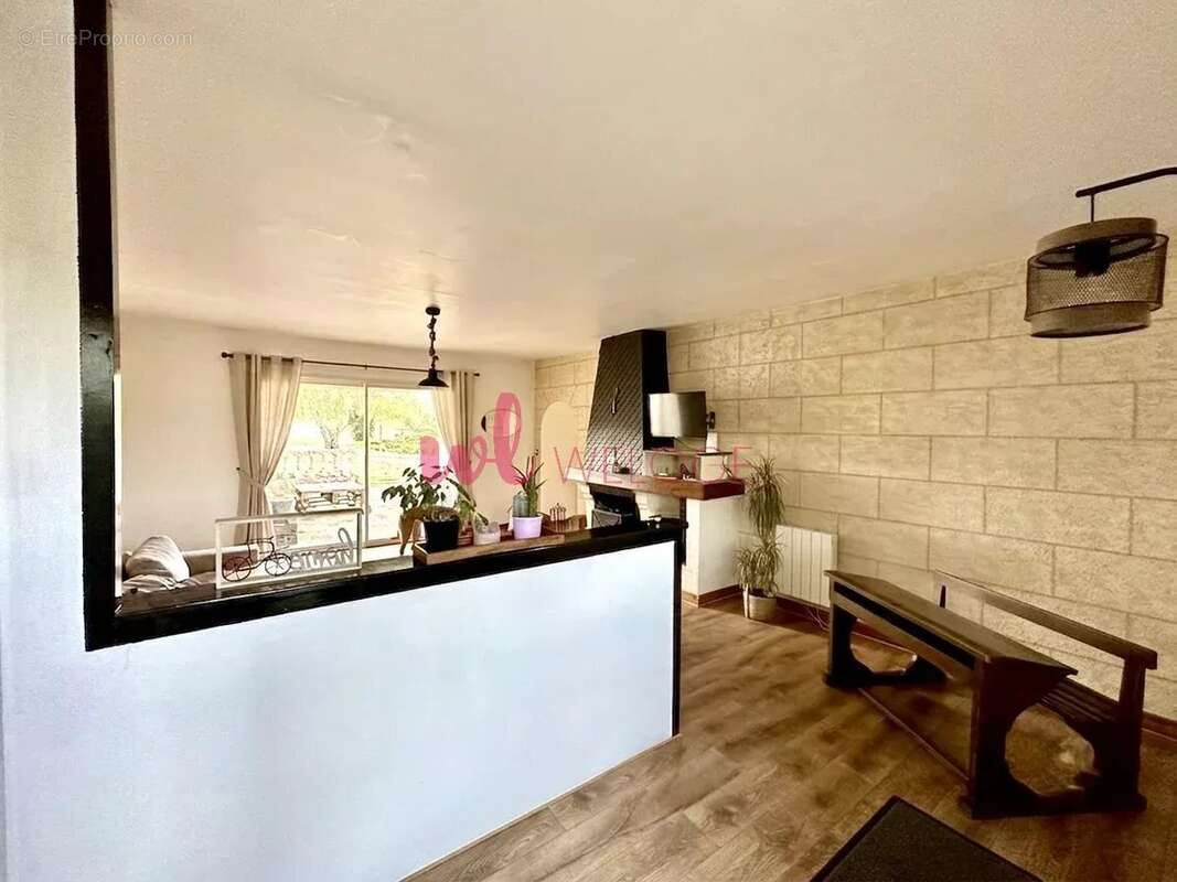 Plassac - propriété 150m² + gîte de charme - photo 7