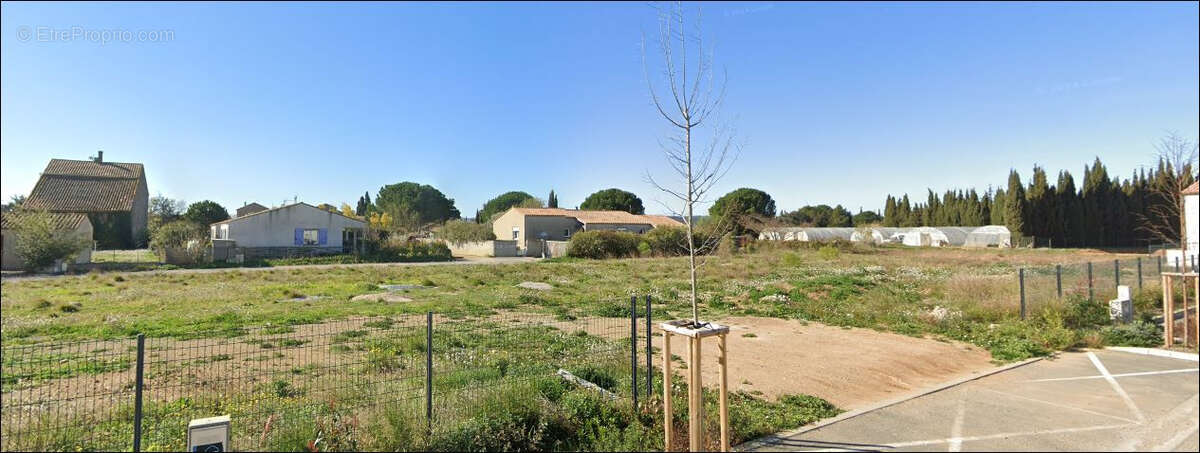 Terrain a batir de 584 m2 ornaisons - photo 2