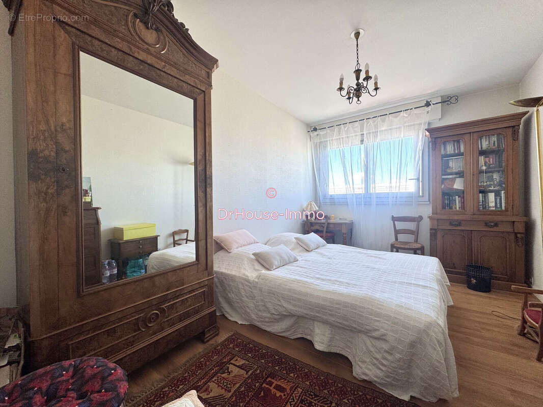 Appartement 87 m² à Poitiers  - photo 4