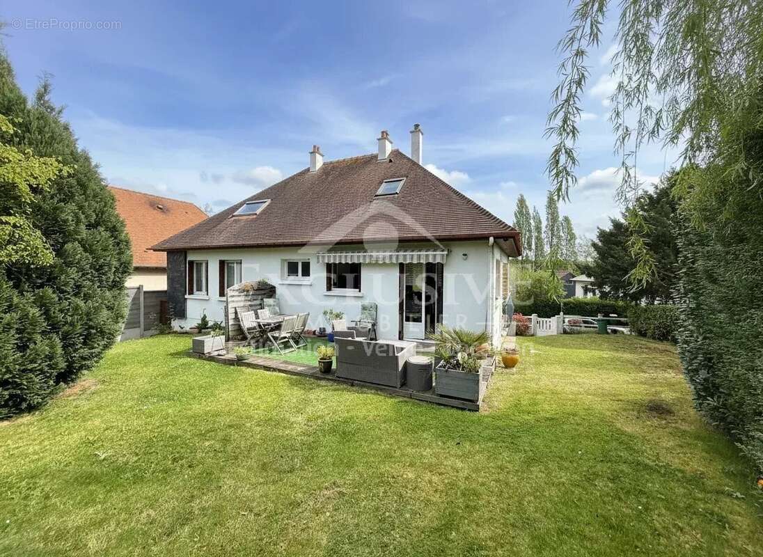 Maison à SAINT-ARNOULT