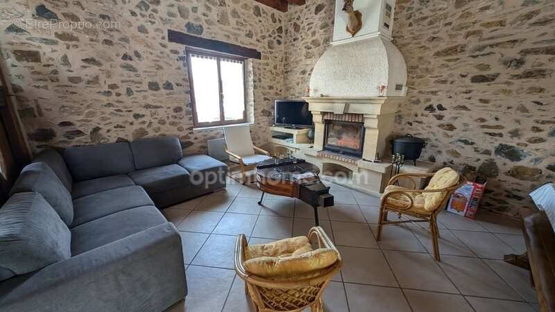 Maison à SAINT-MESMIN