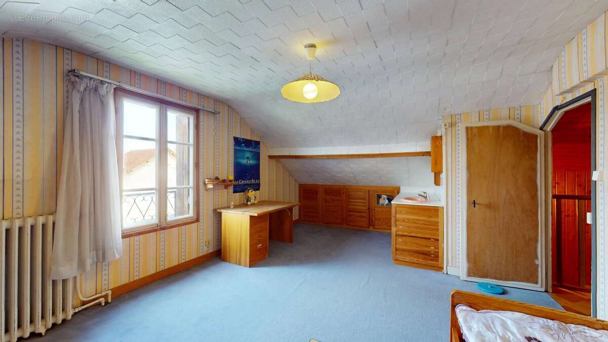 Maison 100 m² à Montfermeil  - photo 14