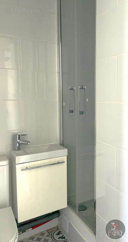 ascenseur  - Appartement à MONTREUIL