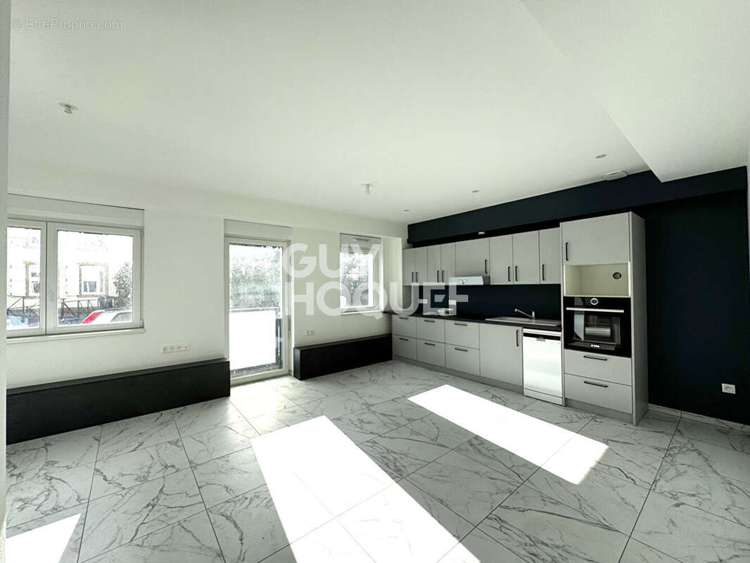 Appartement à AUMETZ