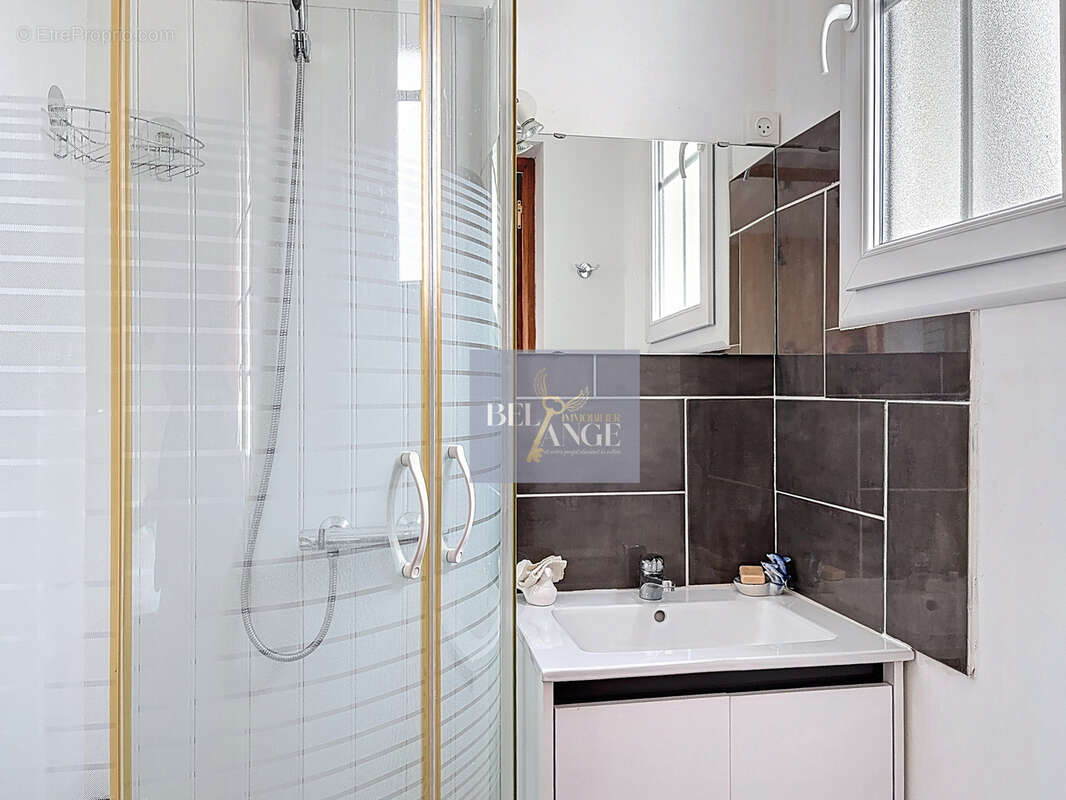 Maison à LAVILLEDIEU