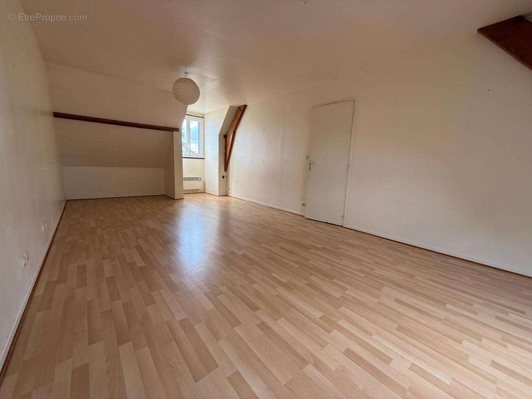 Maison à SAINT-DENIS-EN-VAL