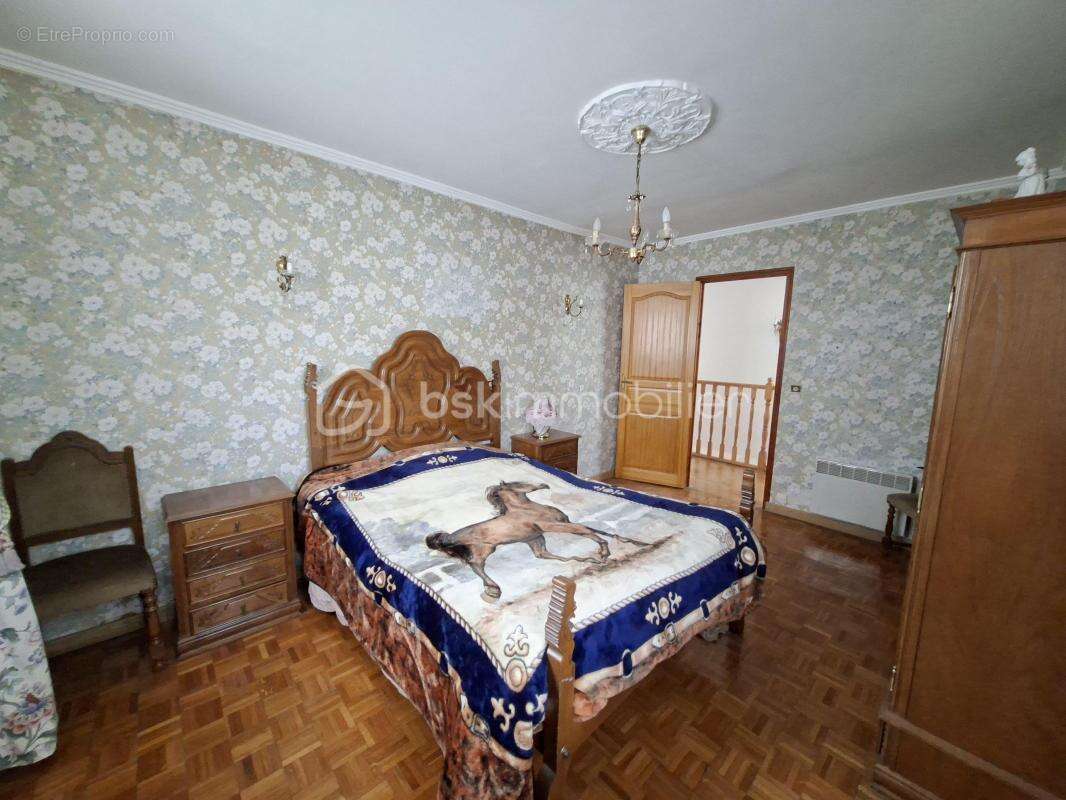 Maison à TREMBLAY-EN-FRANCE