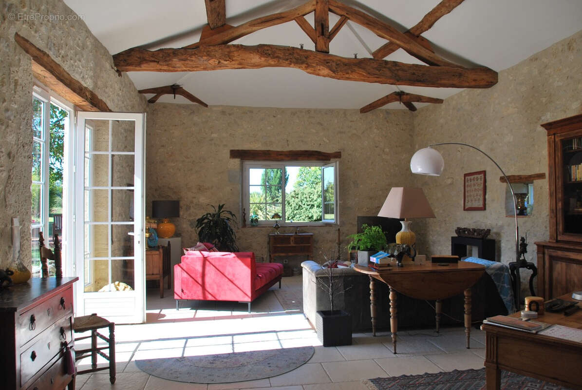 Maison avec piscine intérieure et terrasses et splendide vue - photo 15