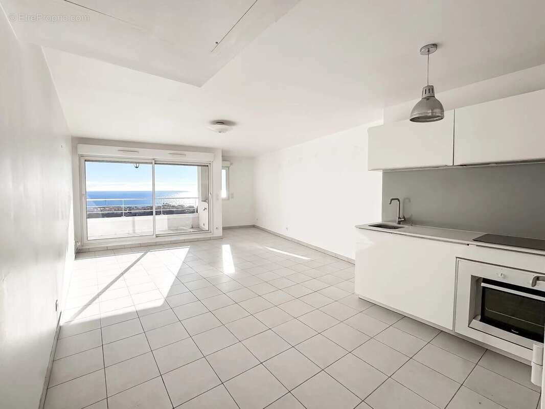 Appartement à BEAUSOLEIL