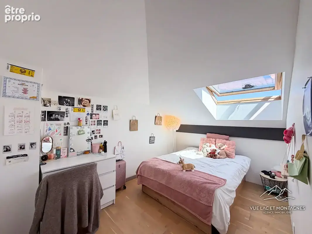 Duplex 94 m² Dernier étage avec ascenseur Centre-ville Douvaine - photo 9
