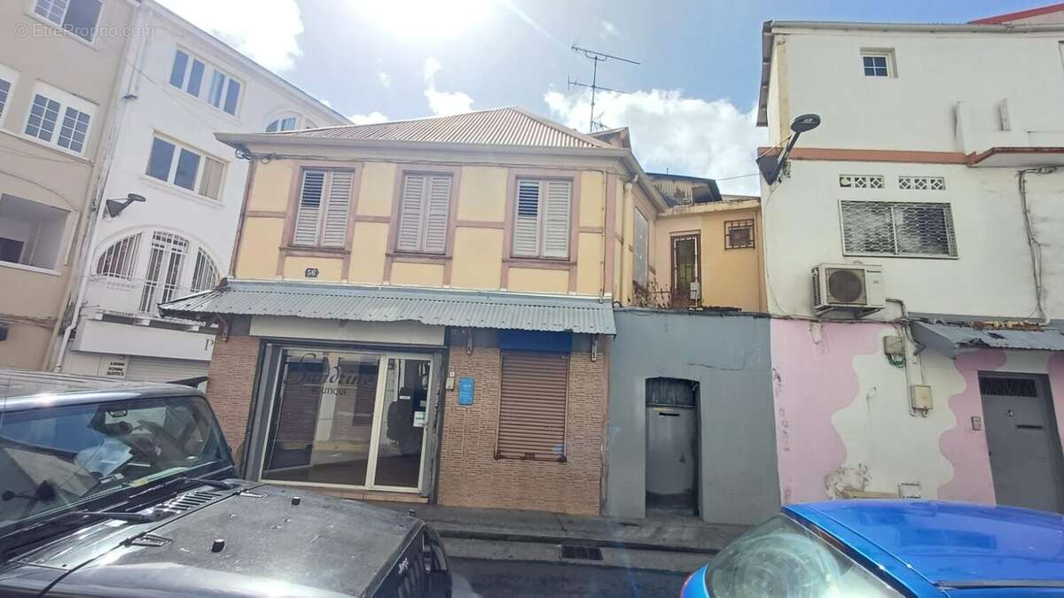 Maison 85 m² à Fort-De-France  - photo 2