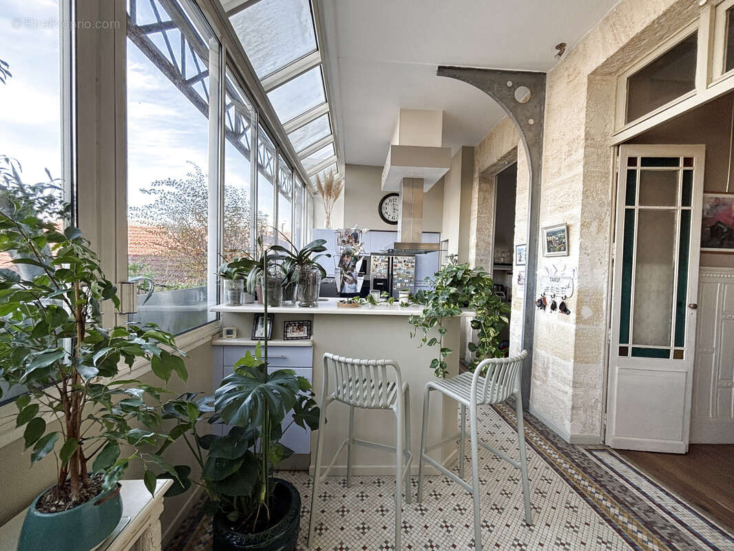 Appartement à BORDEAUX