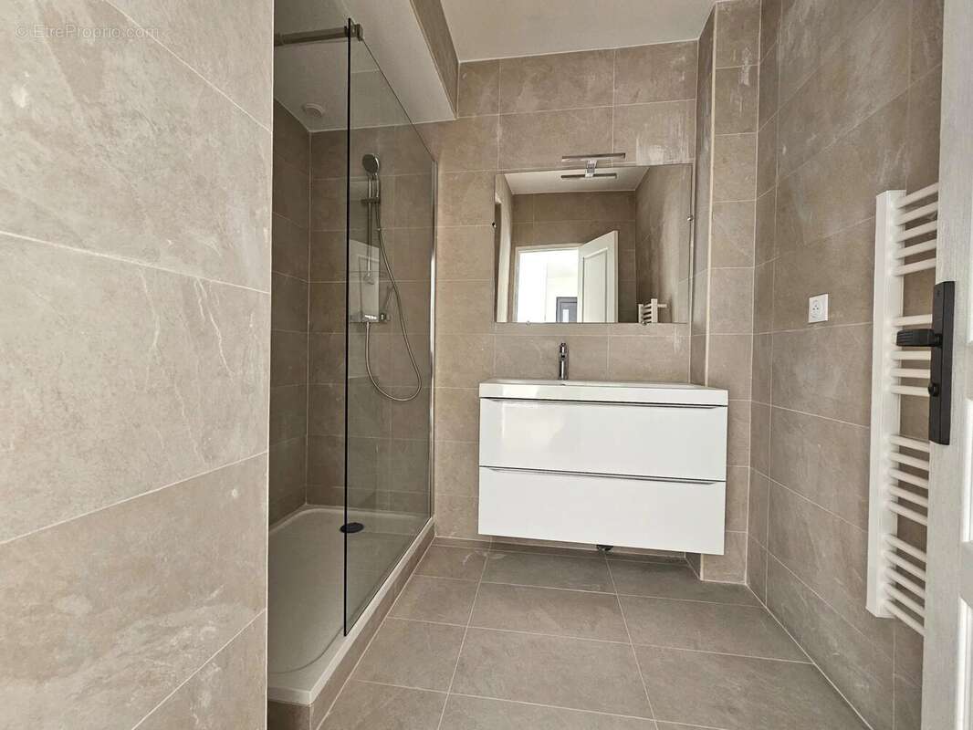 Appartement à LEVENS