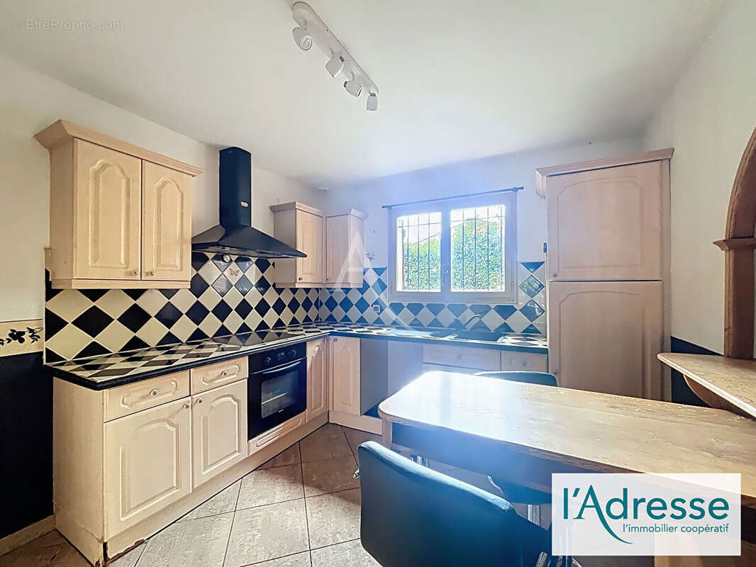 Maison à CASTELGINEST