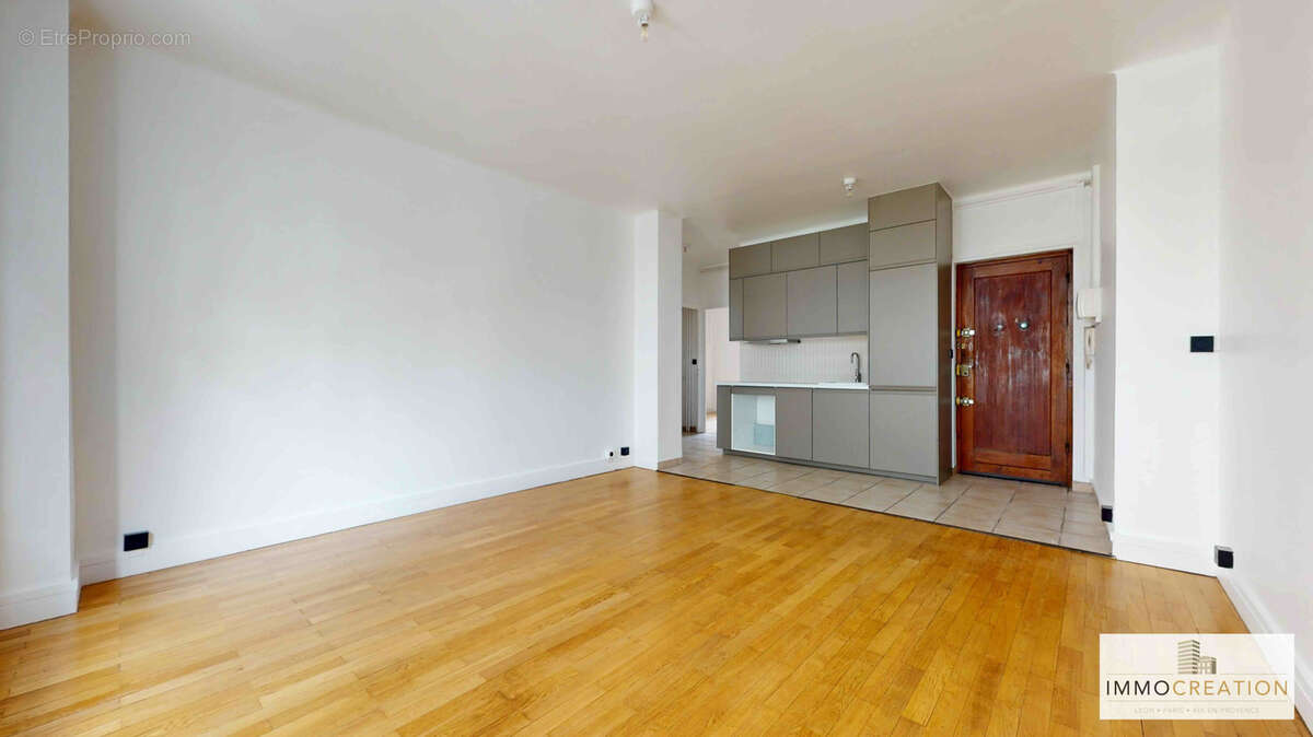 Appartement à LYON-6E