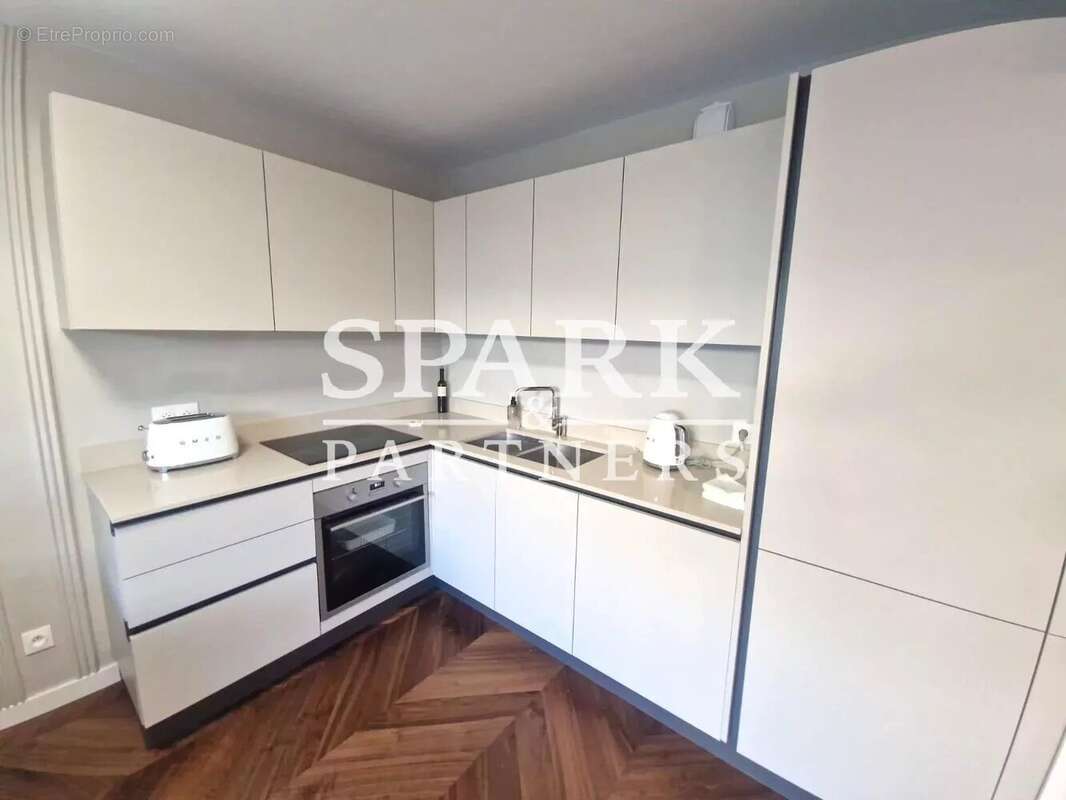 Appartement à ROQUEBRUNE-CAP-MARTIN