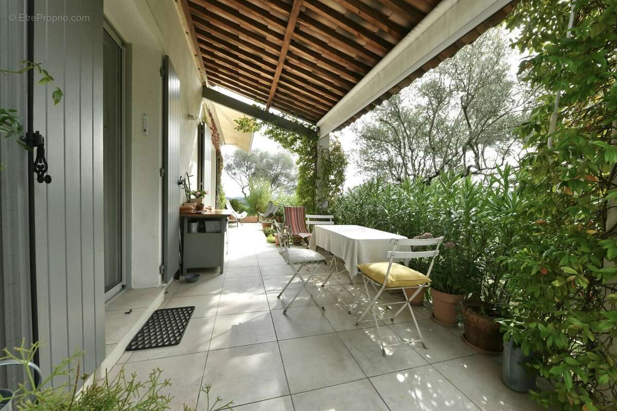 Maison à UZES
