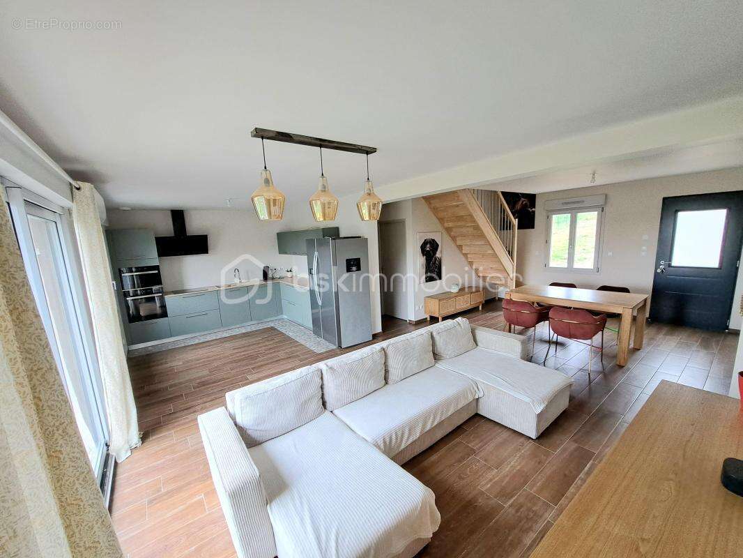 Maison à VILLERS-COTTERETS