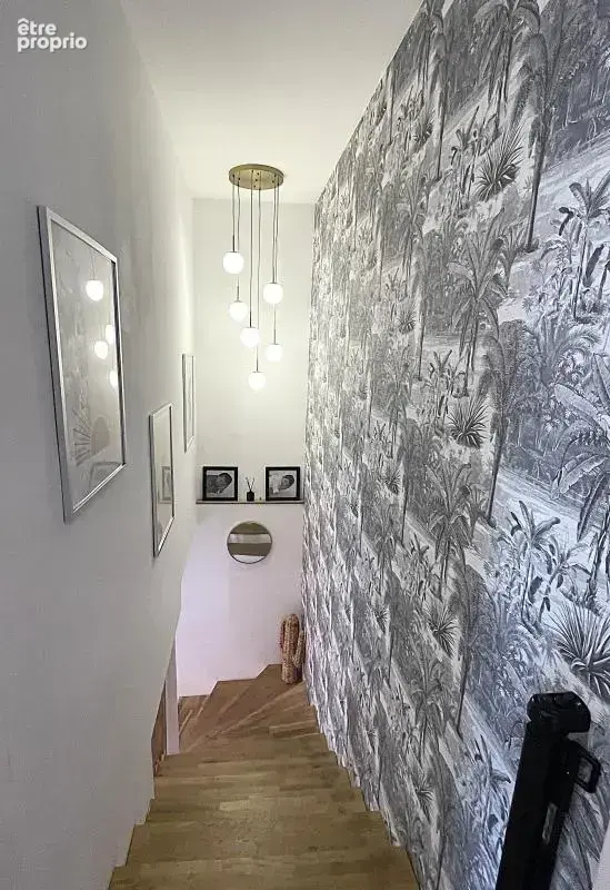 Maison 167 m² à Grezieu-La-Varenne  - photo 4