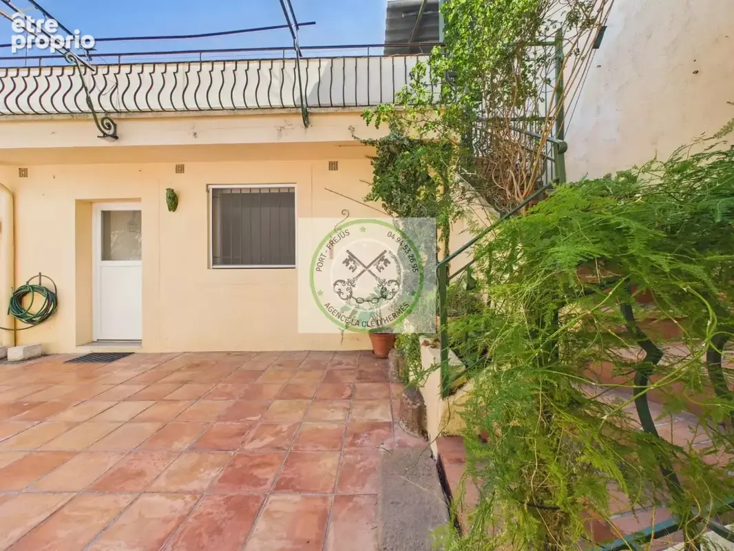 Appartement loft ou commerce   saint raphael centre - photo 22
