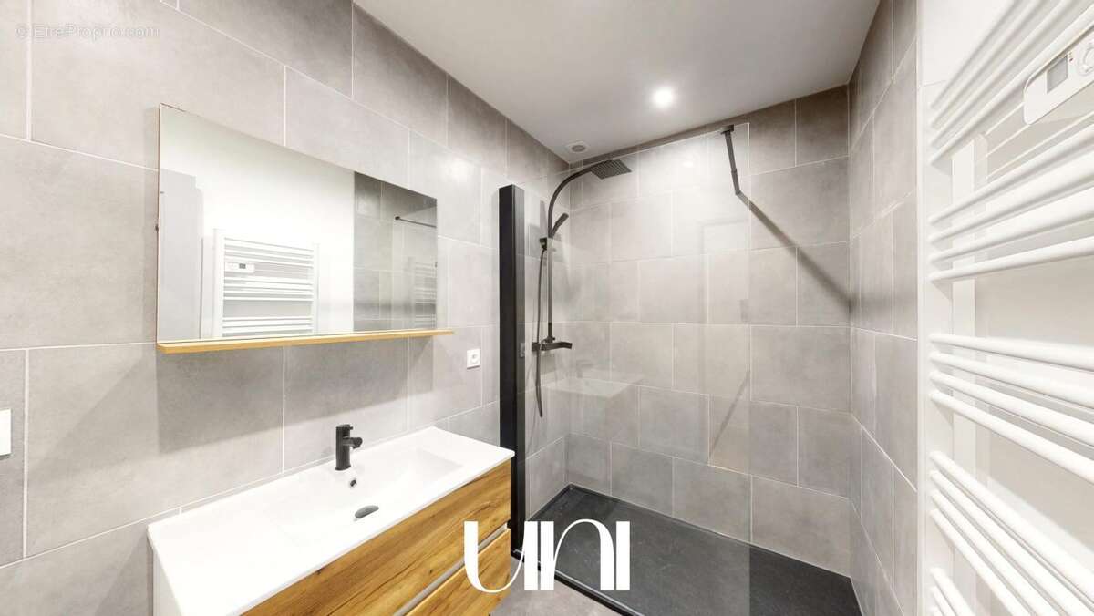 Maison à LE MOLAY-LITTRY