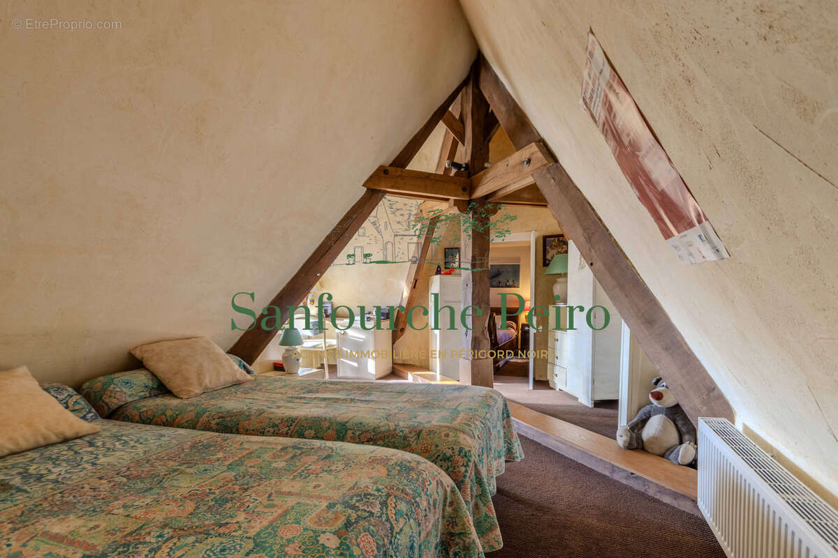 Maison à SARLAT-LA-CANEDA