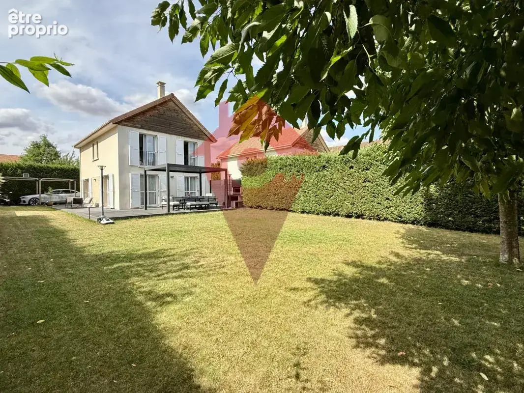 Maison à ECQUEVILLY