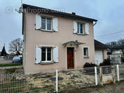 Maison à VINCEY