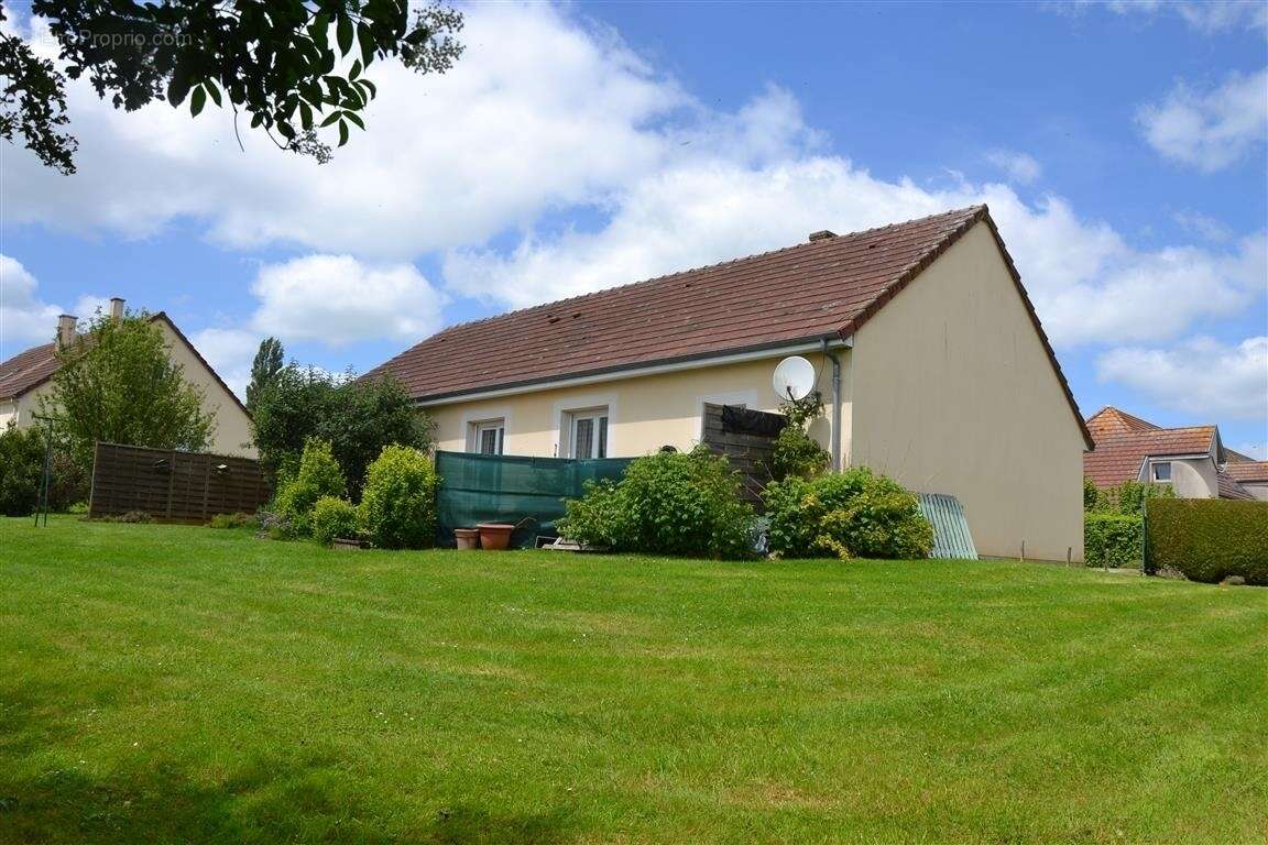 Maison à LE MERLERAULT