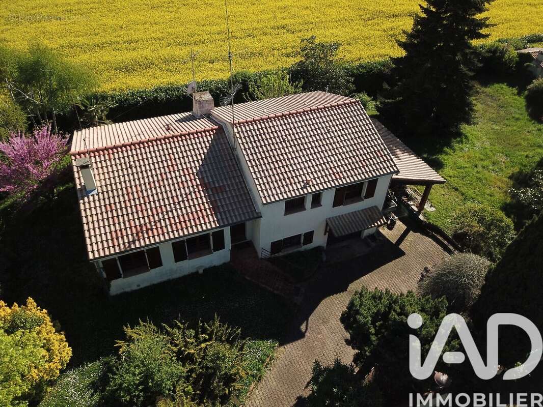 Photo 3 - Maison à MAUZAC