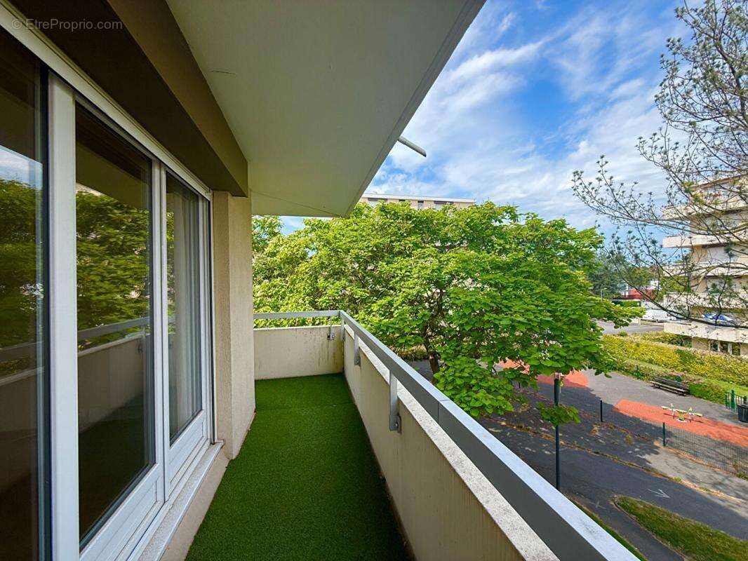 Appartement à HEROUVILLE-SAINT-CLAIR